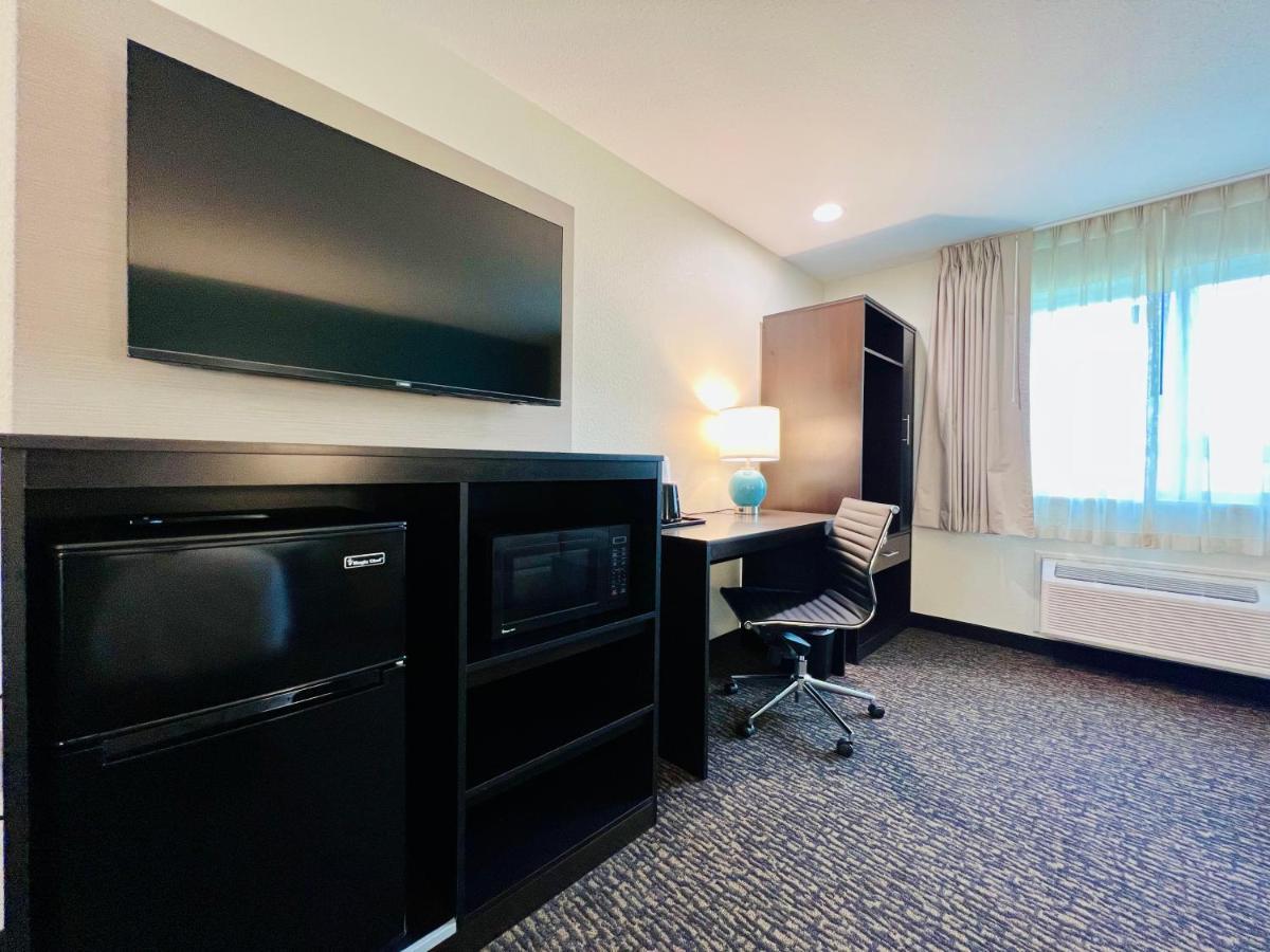 Sleep Inn & Suites ウィスコンシン デルズ エクステリア 写真